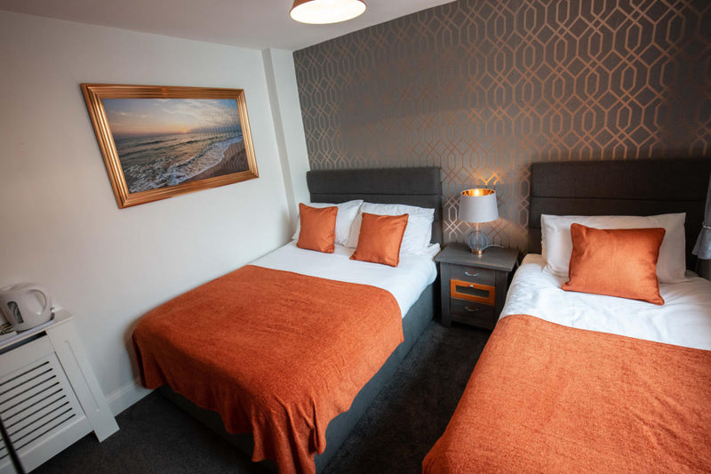Deluxe Family Suite